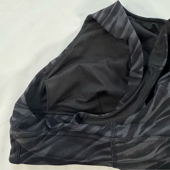 Lululemon Wunder Train Long Line Bra Medium Support Size 4 Le Tigre Camo Coal - Picture 4 of 7